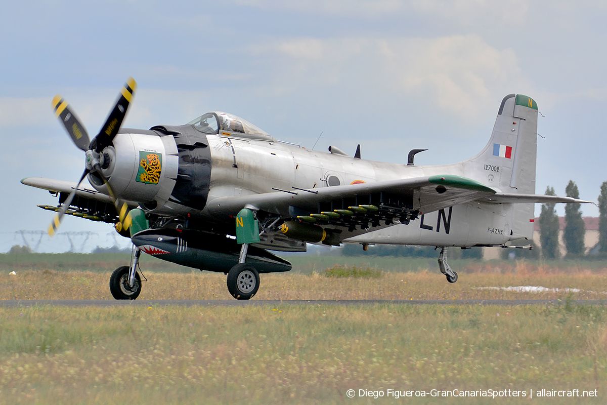 F-AZHK · Douglas AD-4N Skyraider · (LFPM)