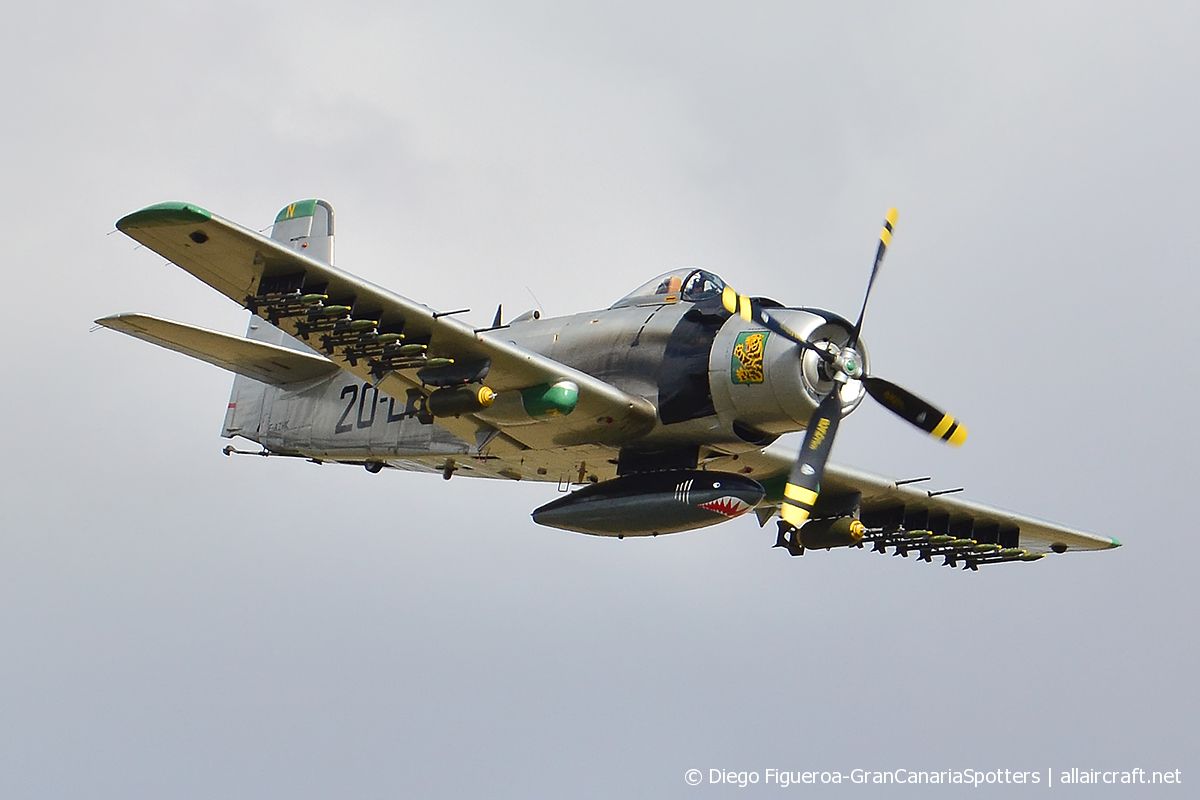 F-AZHK · Douglas AD-4N Skyraider · (LFPM)
