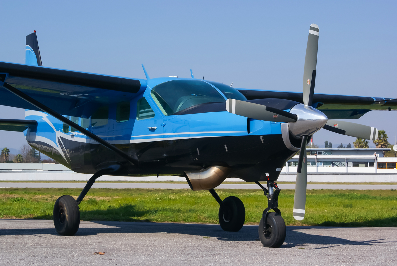 N208RF · Cessna 208 Caravan · (BGZ / LPBR)