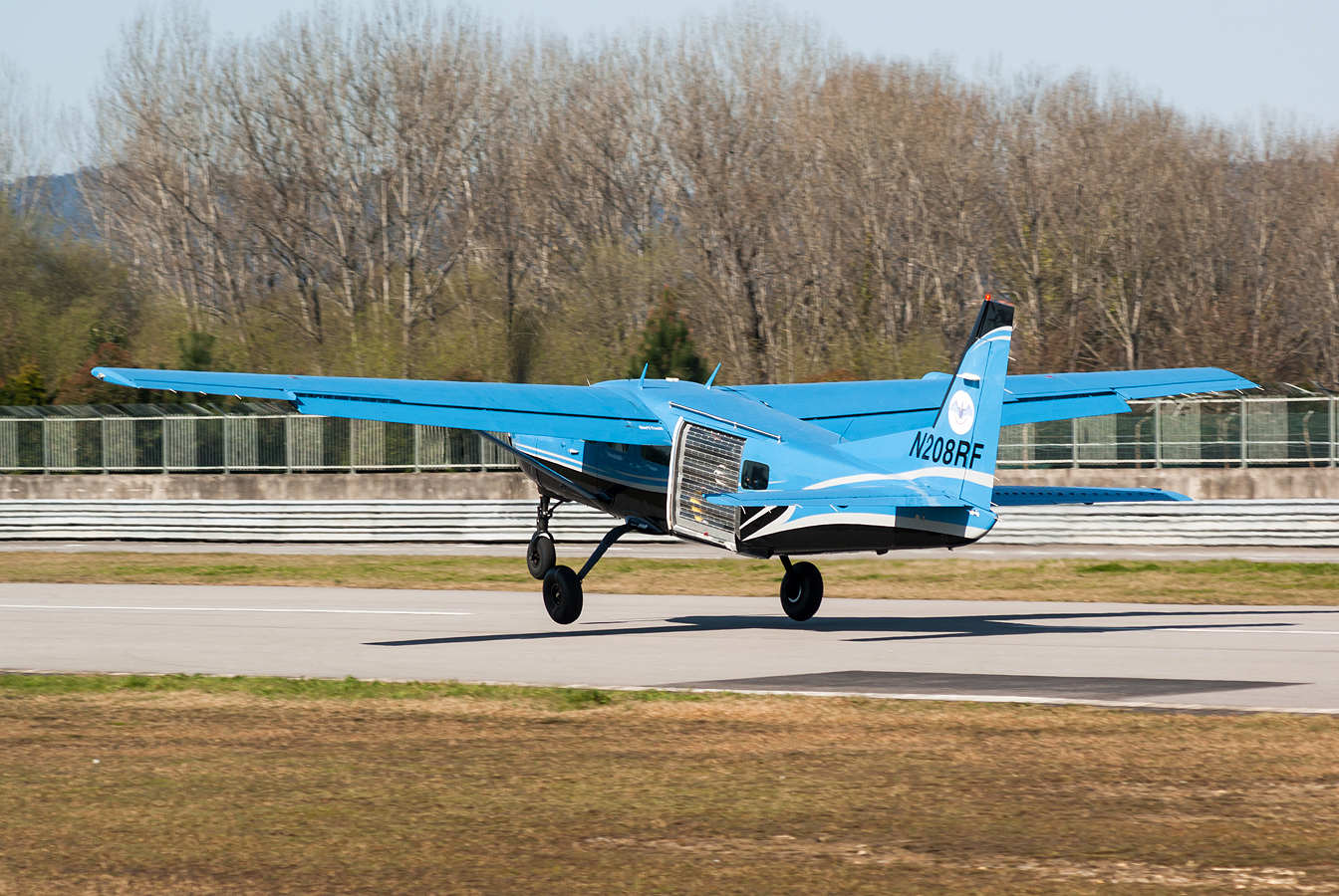 N208RF (20800007) Cessna 208 Caravan