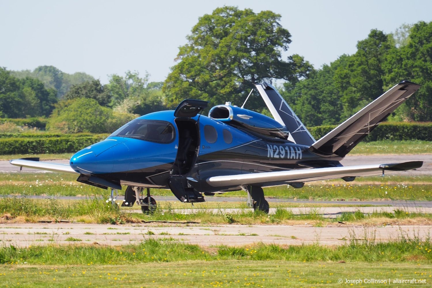 N291AH · Cirrus SF50 VisionJet · (EGBO)