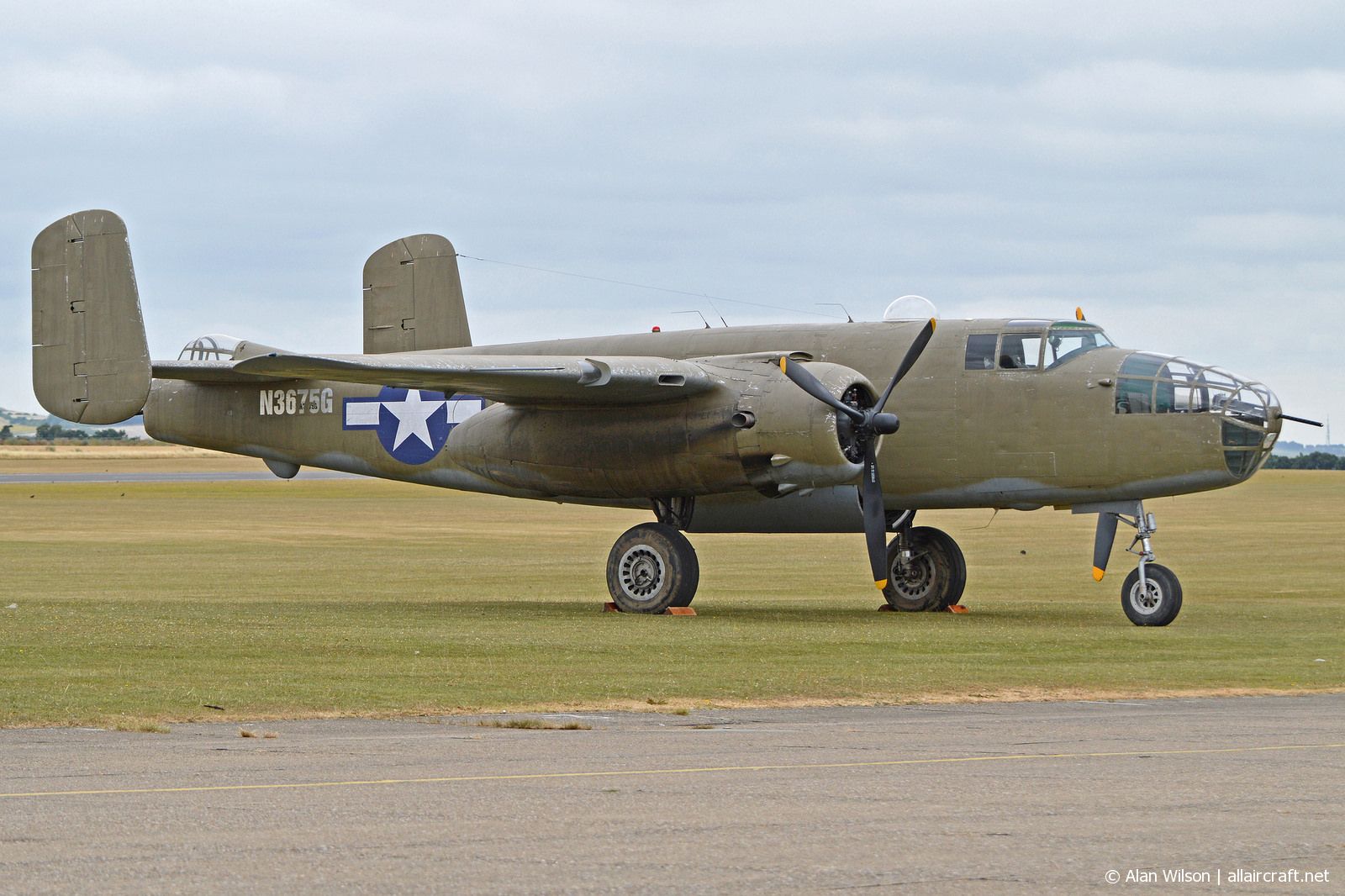 N3675G · North American B-25J Mitchell · (EGSU)