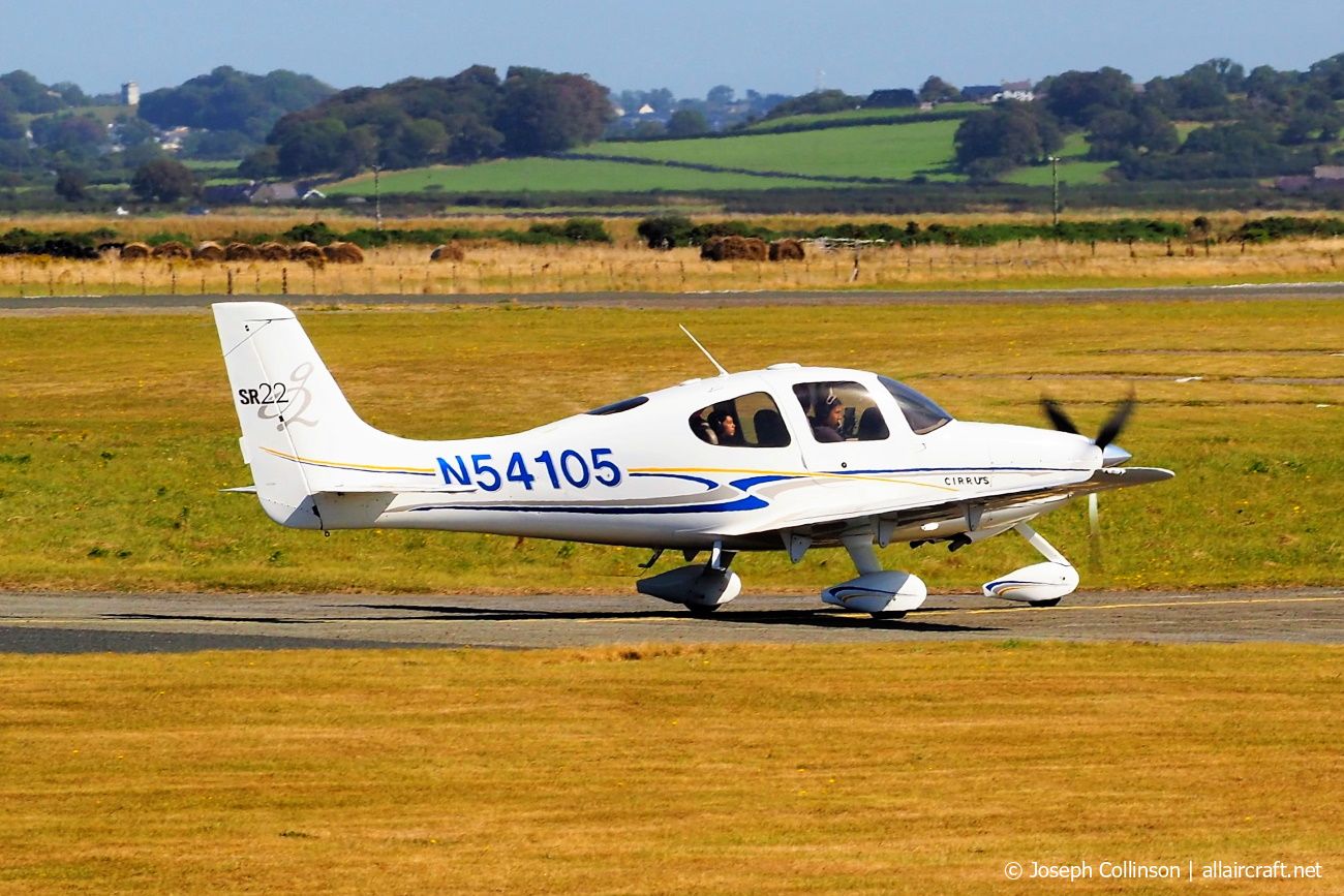 N54105 · Cirrus SR22 G2 · (EGCK)
