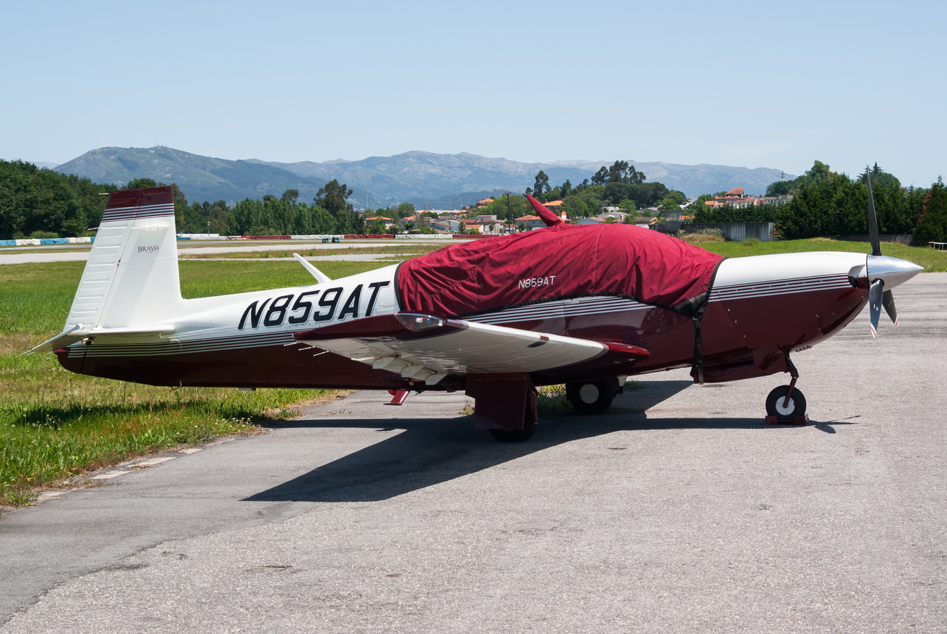 N859AT · Mooney M-20M · (BGZ / LPBR)