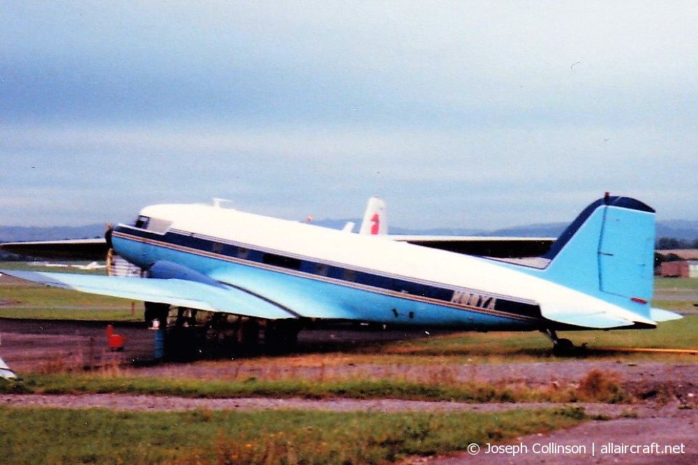N88YA (9995) 1943 Douglas C-47A Skytrain