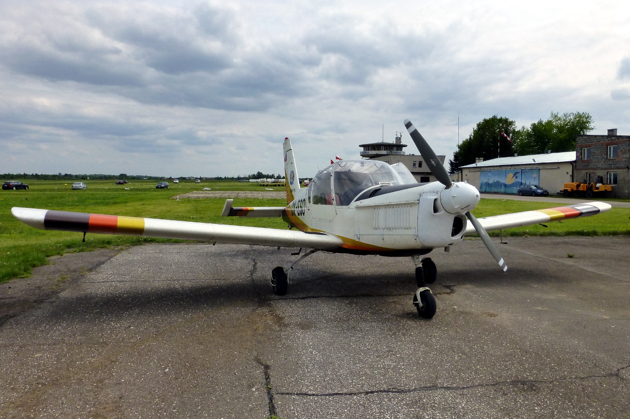 OK-ESO, (cn 0054), Zlin Z-42MU