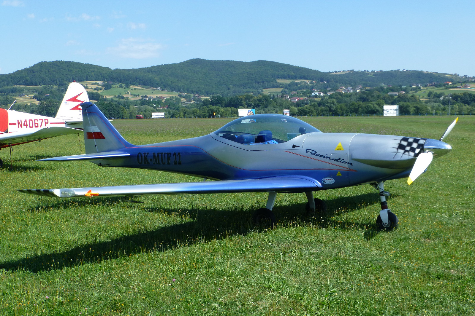 OK-MUF22 · Dallach D4 Fascination F100 · (EPNL)