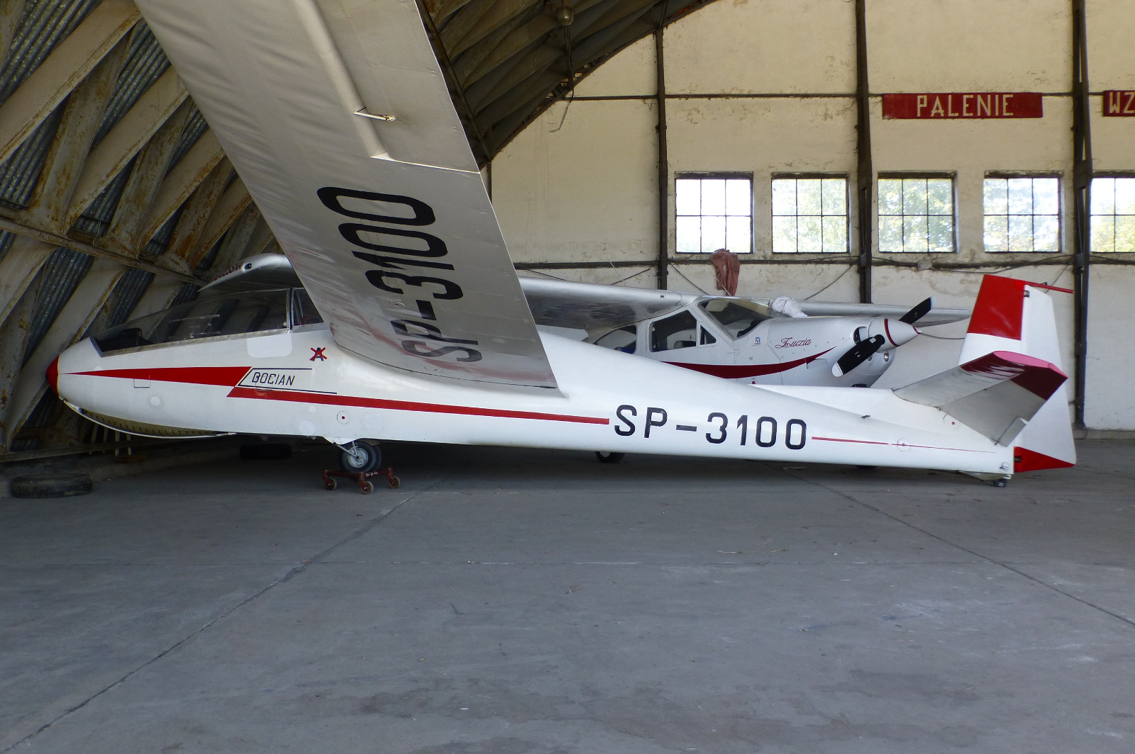 SP-3100 · SZD 9 bis Bocian 1E · (EPNL)