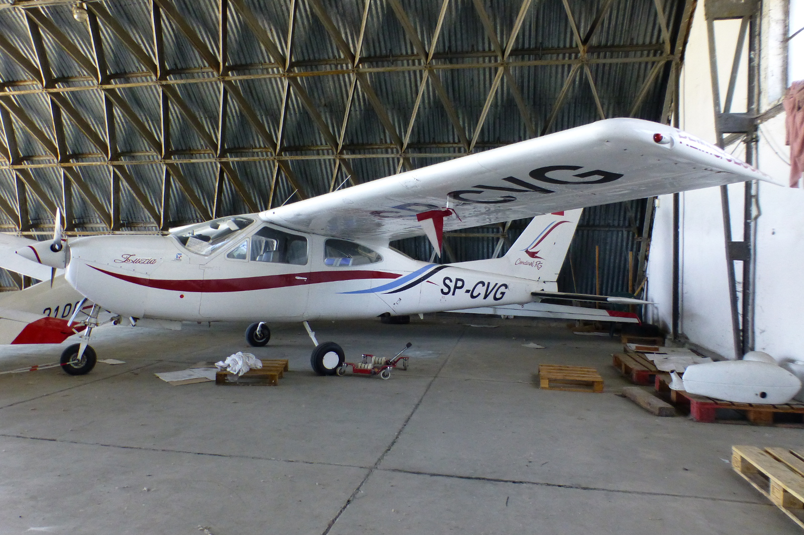 SP-CVG · Reims-Cessna F177 RG Cardinal RG · (EPNL)