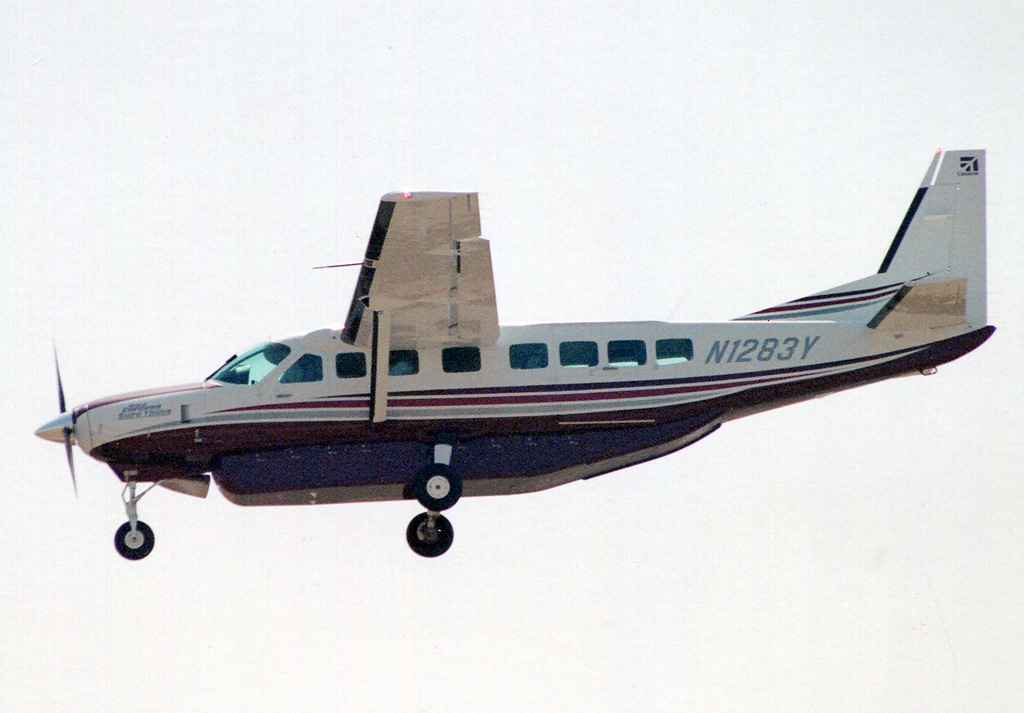 N1283Y · Cessna 208B Grand Caravan · (LIS / LPPT)