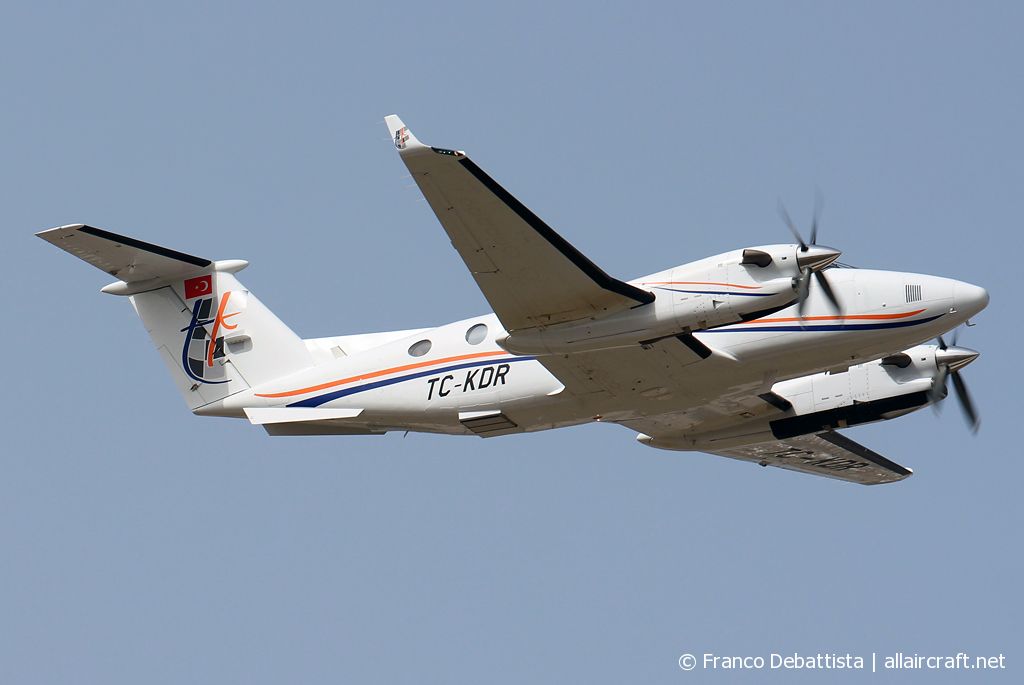 TC-KDR (FL-961) 2014 Beechcraft B300