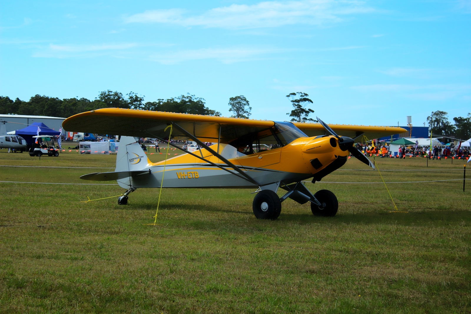 VH-ETB · Carbon Cub EX CCK-1865 · (WOL / YWOL)