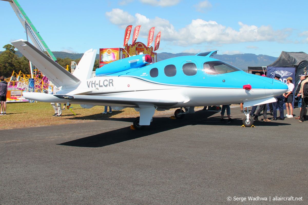 VH-LCR 0147 Cirrus SF50 VisionJet