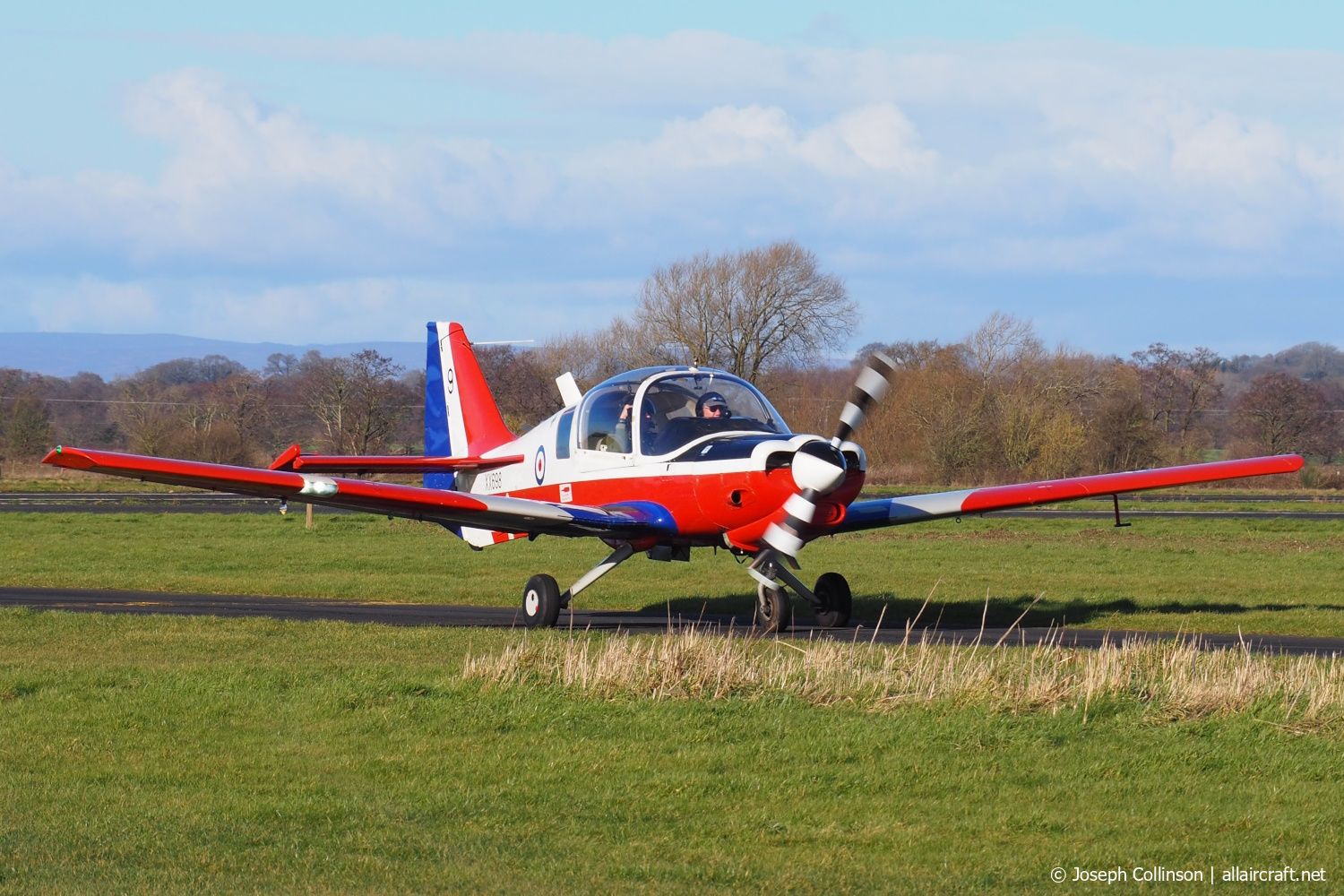 XX698 · Scottish Aviation Bulldog T.1 · (EGCV)