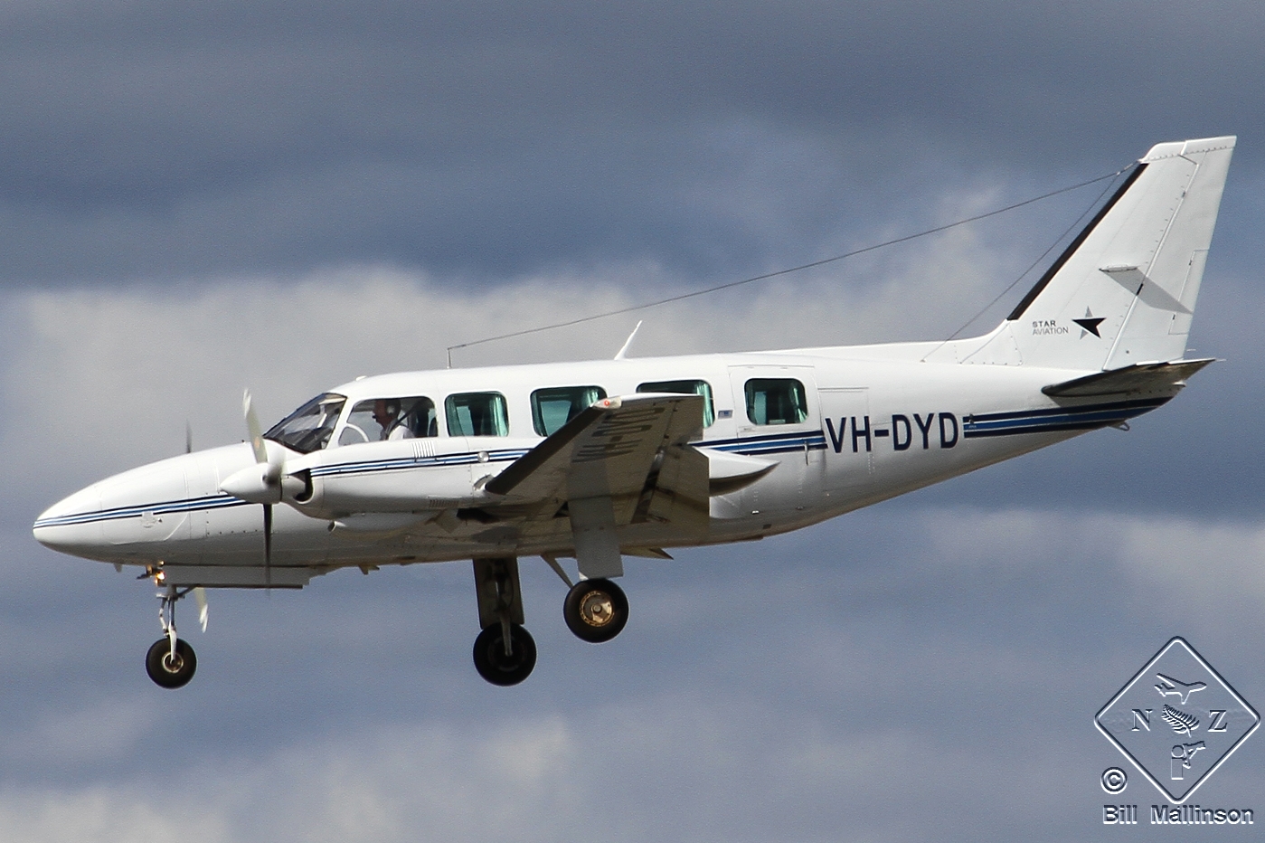 PH-DYD (31-7652119) 1976 Piper PA-31-350 Navajo Chieftain