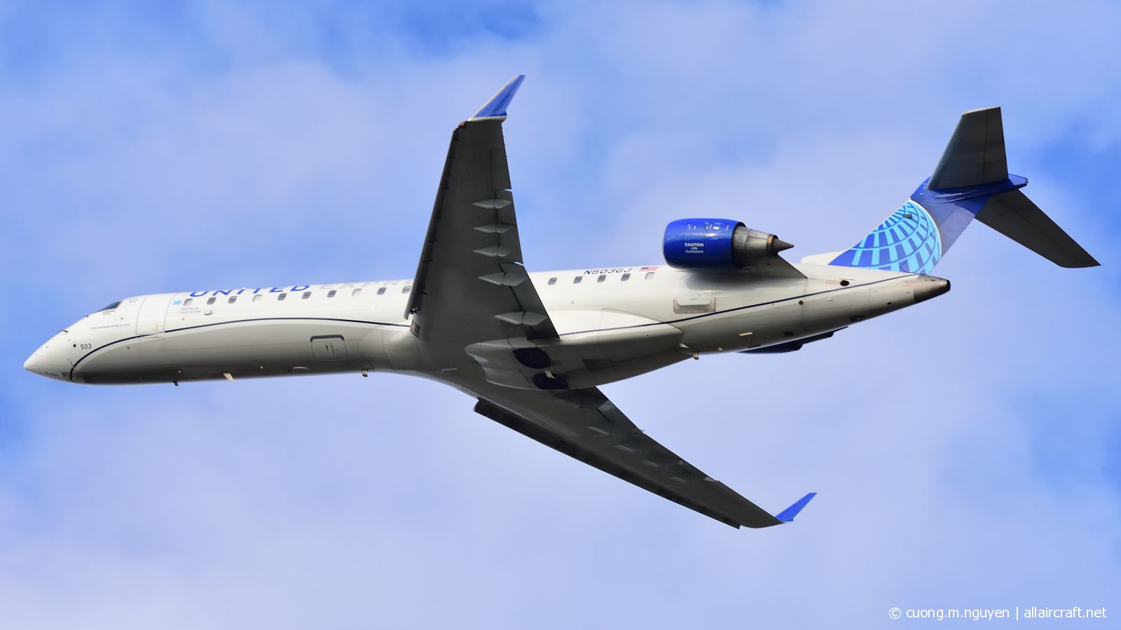 N503GJ (10019) 2001 Bombardier CRJ-550