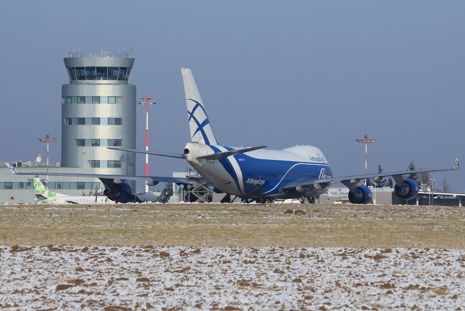 VP-BIG (35420) 2007 Boeing 747-46NF(ER)
