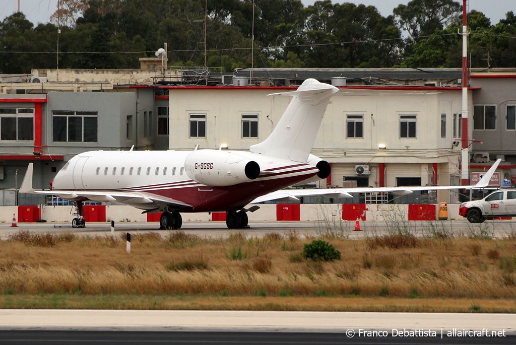 G-SGSG · Bombardier BD-700-1A11 Global 5000 · (MLA / LMML)