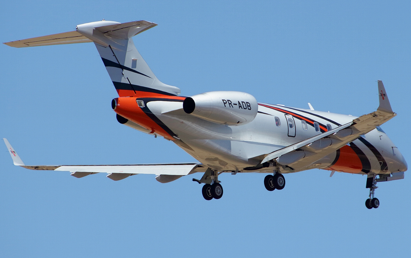 PR-ADB (20325) 2011 Bombardier Challenger 300