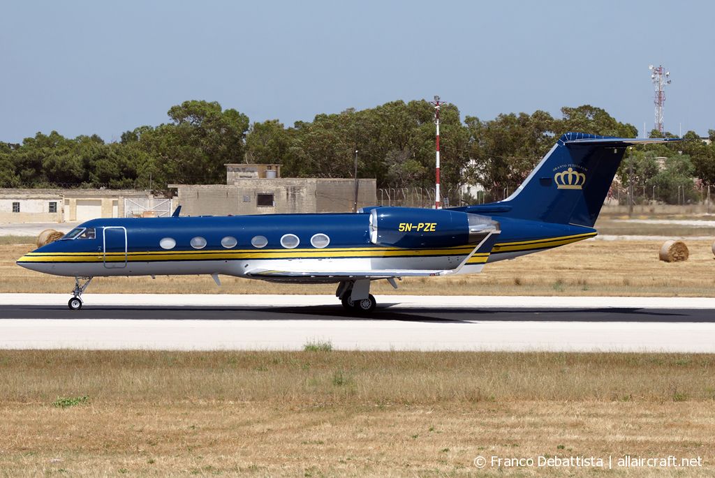 5N-PZE (1175) 1991 Gulfstream Aerospace G-IV