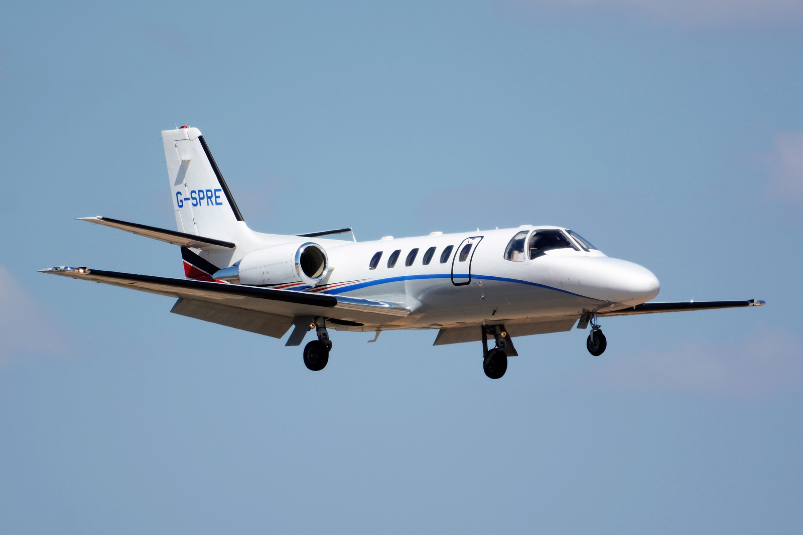 G-SPRE · Cessna 550B Citation Bravo · (FAO / LPFR)
