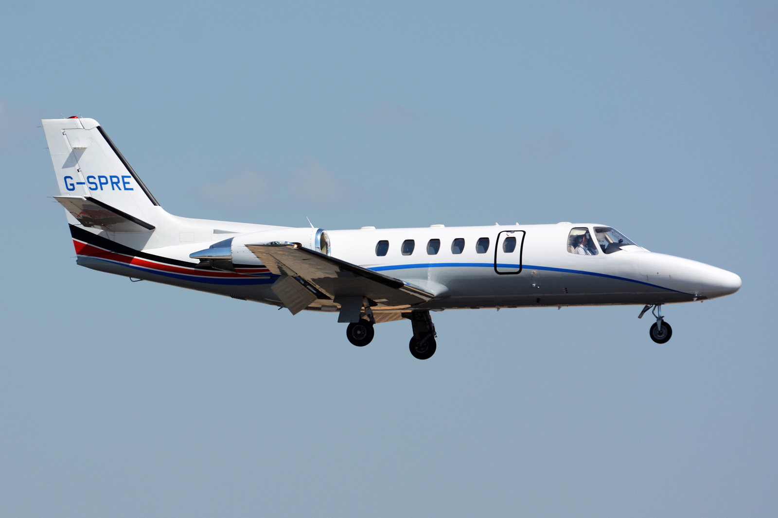 G-SPRE · Cessna 550B Citation Bravo · (FAO / LPFR)