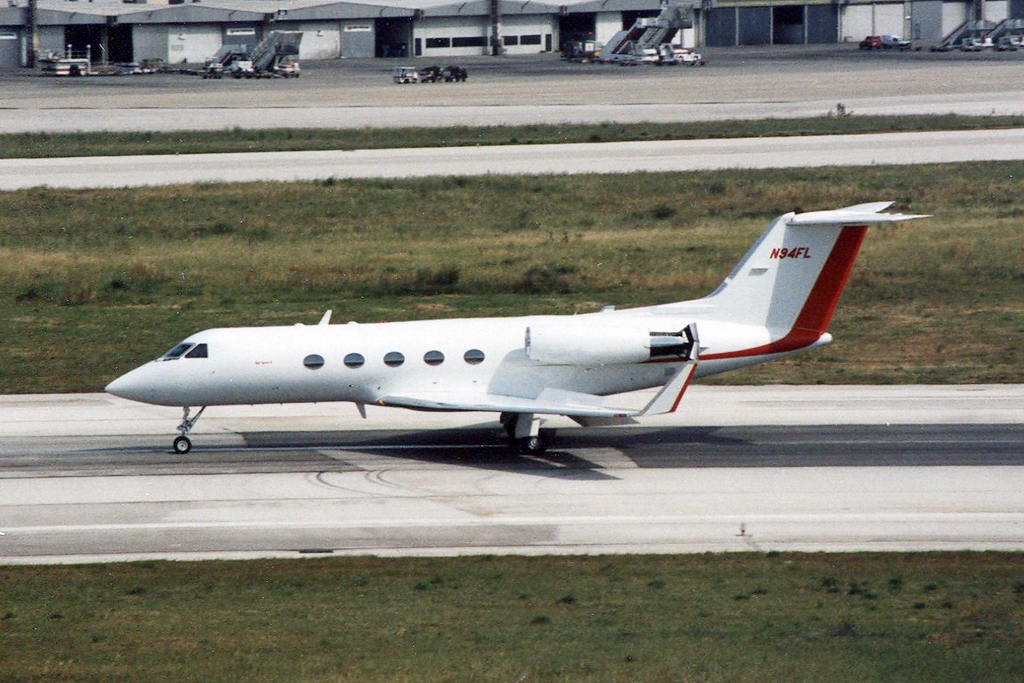 N94FL · Gulfstream Aerospace G-III · (LIS / LPPT)