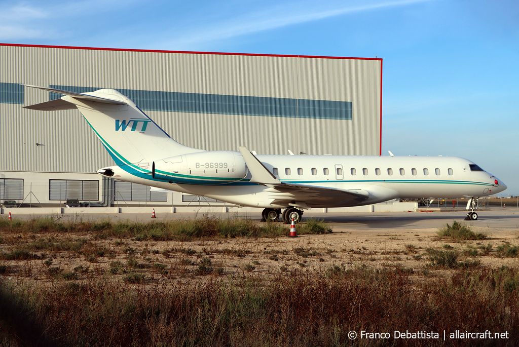 B-96999 · Bombardier BD-700-1A10 Global 6000 · (MLA / LMML)
