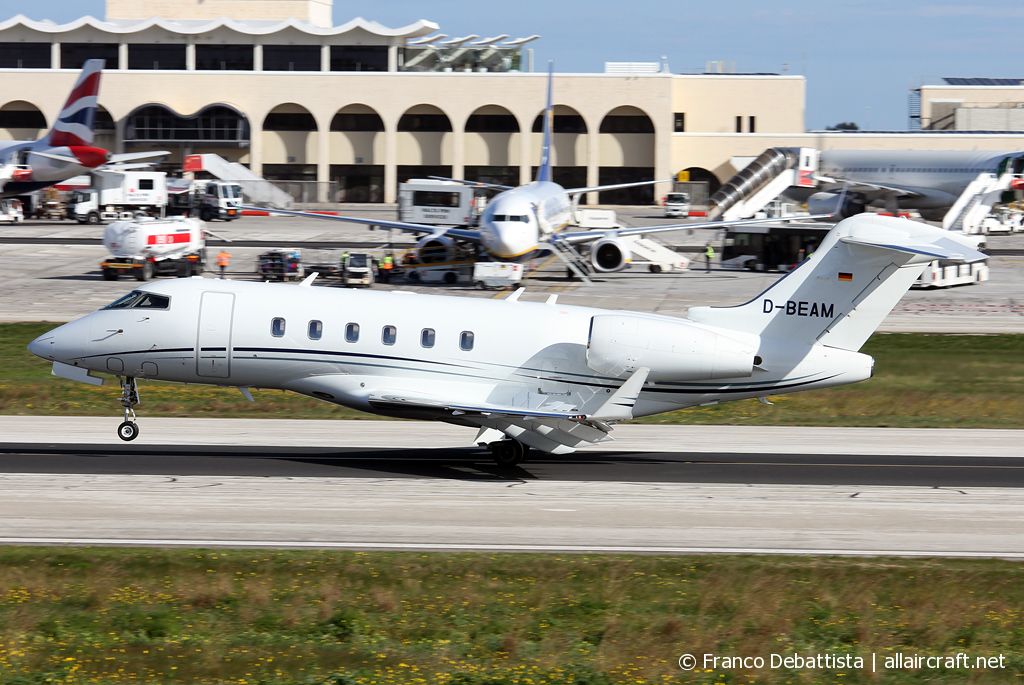 D-BEAM · Bombardier BD-100-1A10 Challenger 300 · (MLA / LMML)