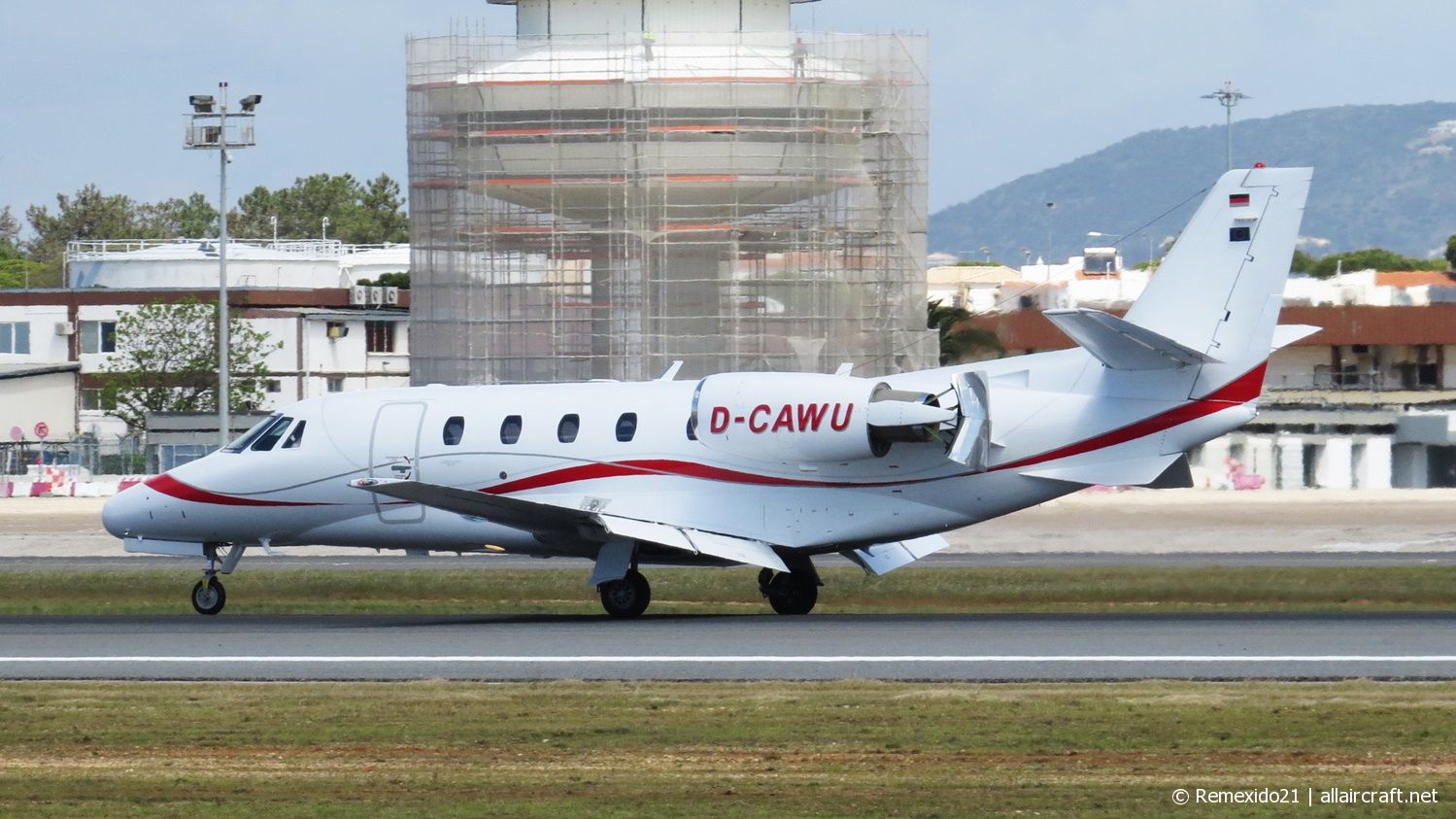 D-CAWU · Cessna 560XL Citation XLS · (FAO / LPFR)