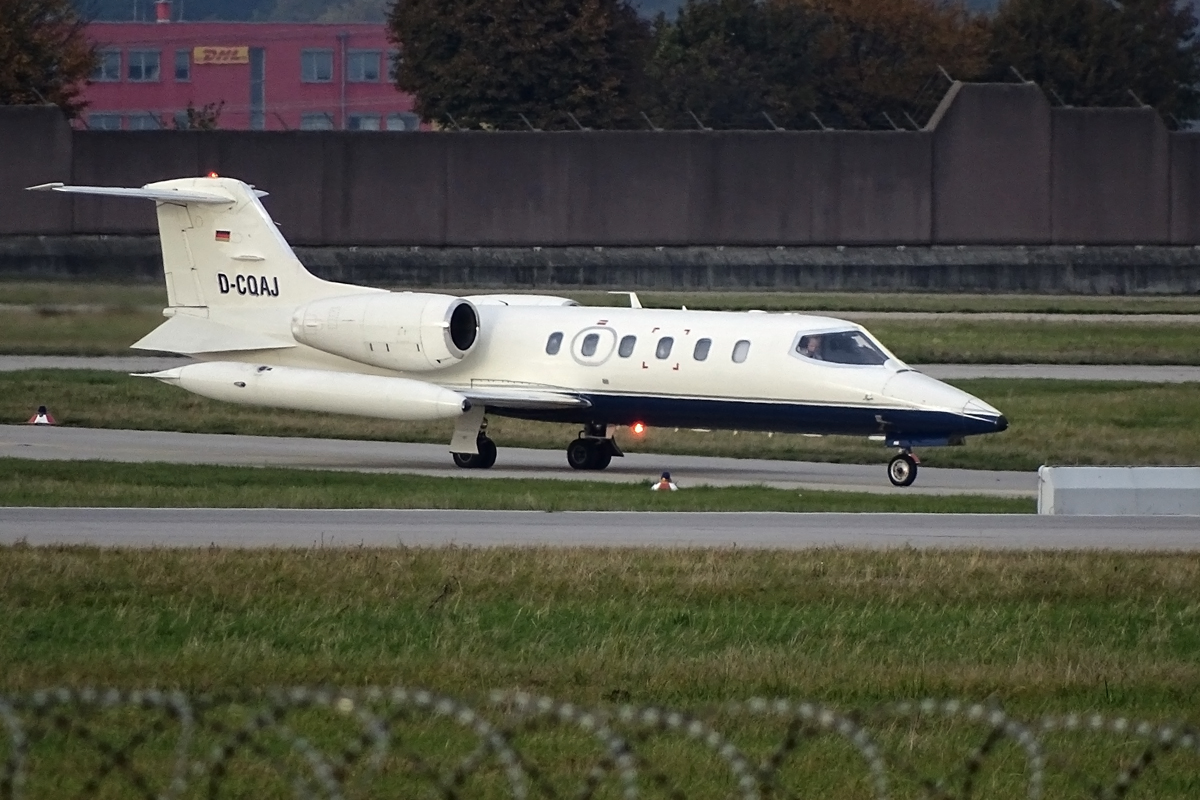 D-CQAJ · Gates Learjet 35A · (STR / EDDS)