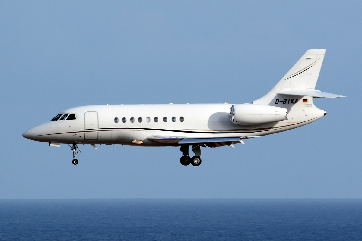 D-BIKA (76) 2006 Dassault Falcon 2000 EX