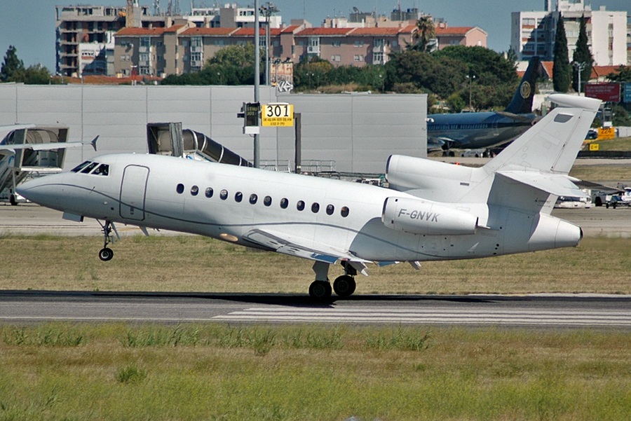 F-GNVK (138) 2004 Dassault Falcon 900EX