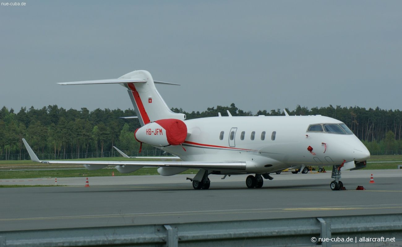 HB-JFM (20022) 2004 Bombardier BD-100-1A10 Challenger 300