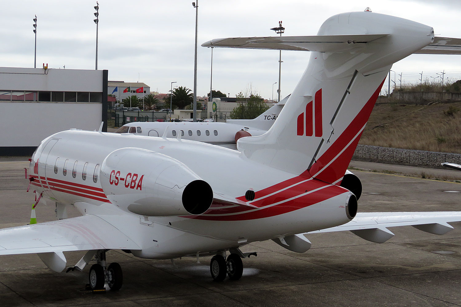 CS-CBA (20697) 2017 Bombardier Challenger 350