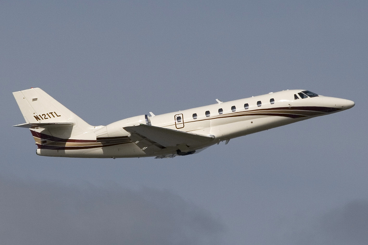 N121TL · Cessna 680 Citation Sovereign · (AKL / NZAA)