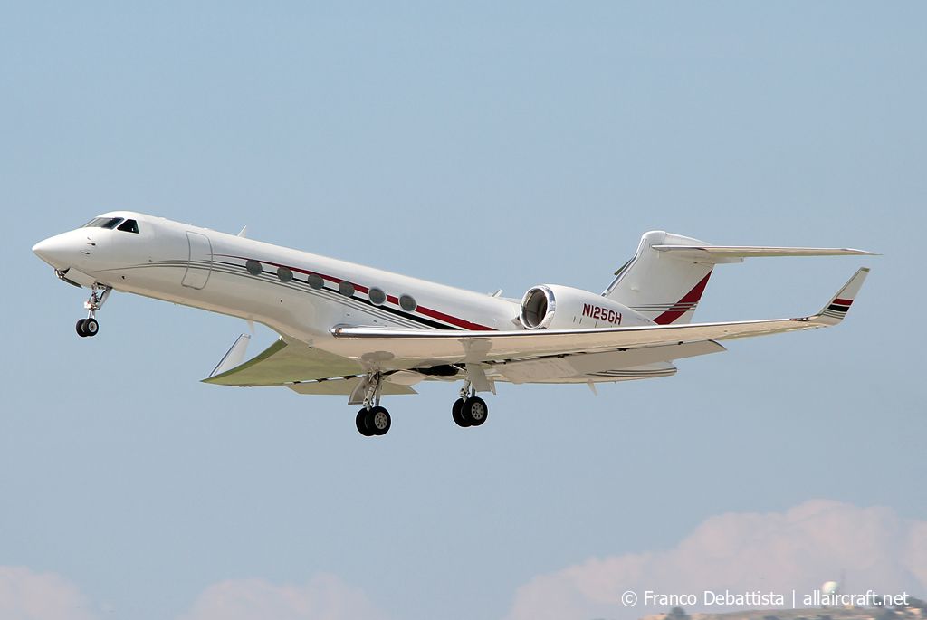N125GH (526) 1997 Gulfstream Aerospace G-V