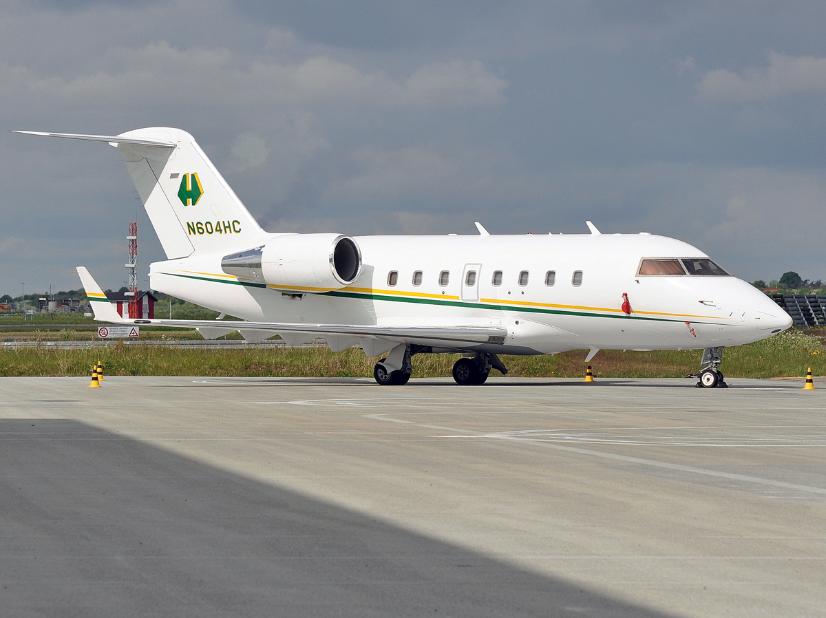 N604HC (5555) 2003 Bombardier Challenger 604