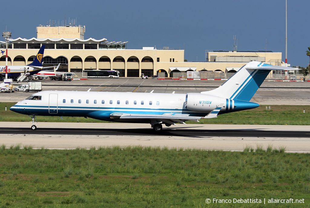 N711SW · Bombardier BD-700-1A10 Global 6000 · (MLA / LMML)