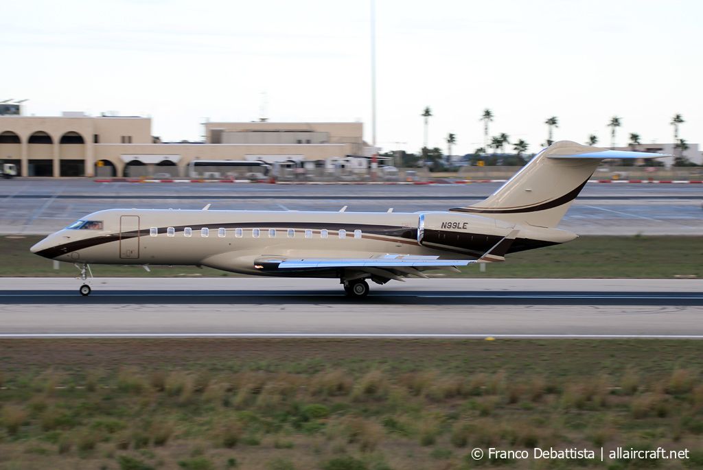 N99LE (9637) 2014 Bombardier Global 6000