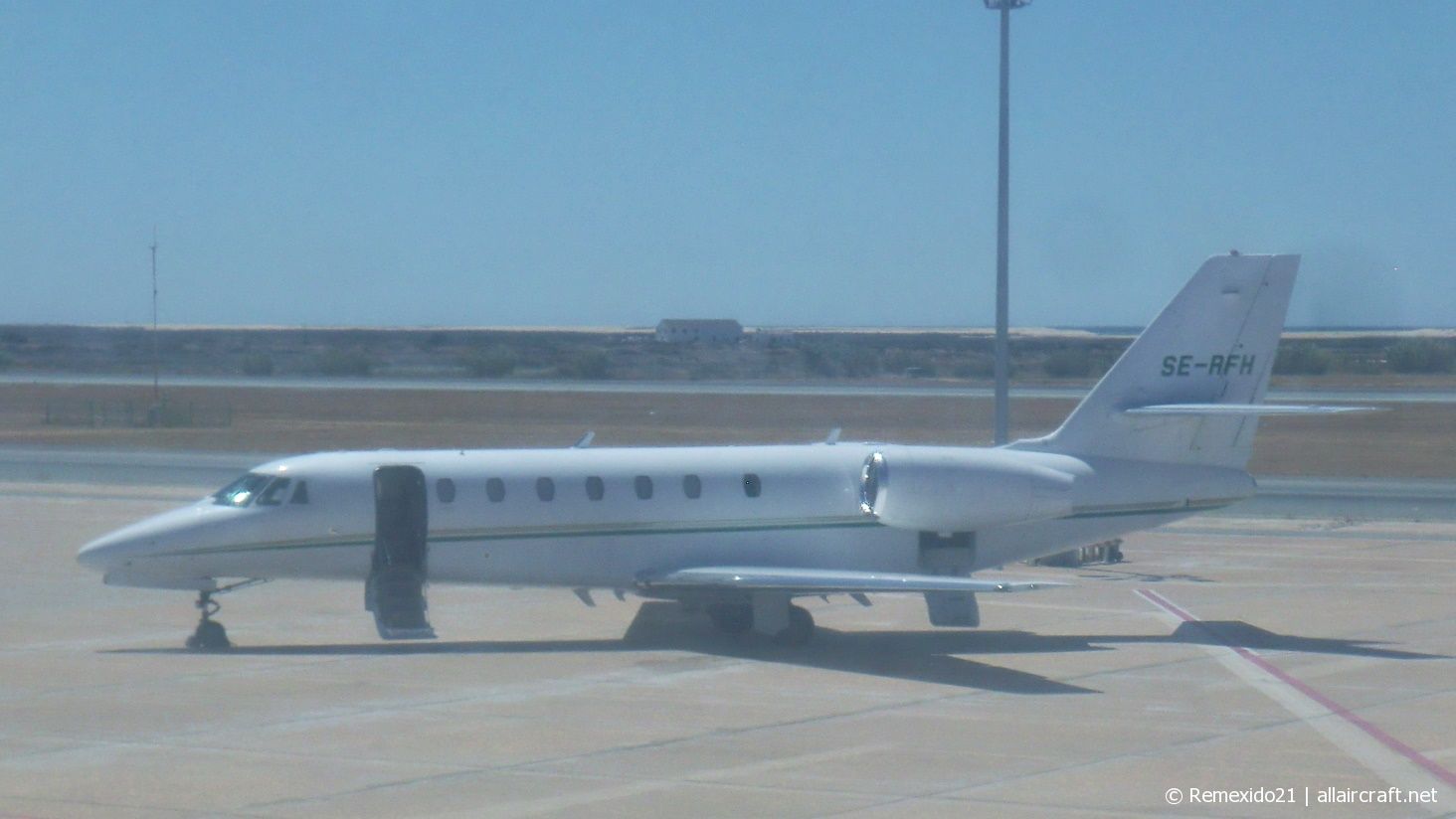 SE-RFH · Cessna 680 Citation Sovereign · (FAO / LPFR)
