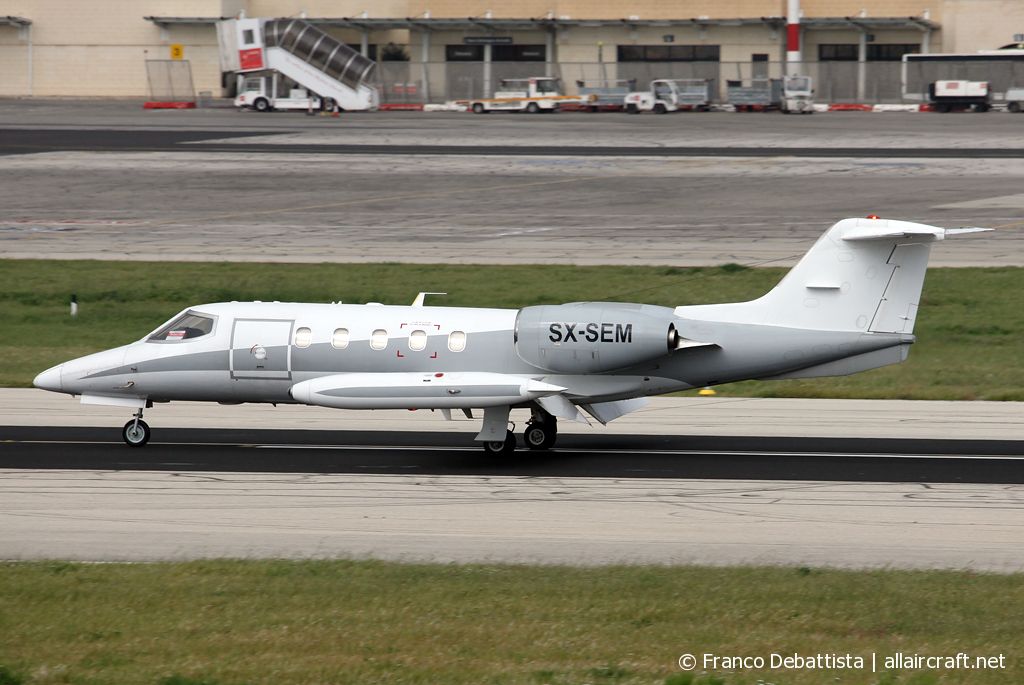SX-SEM · Gates Learjet 35A · (MLA / LMML)