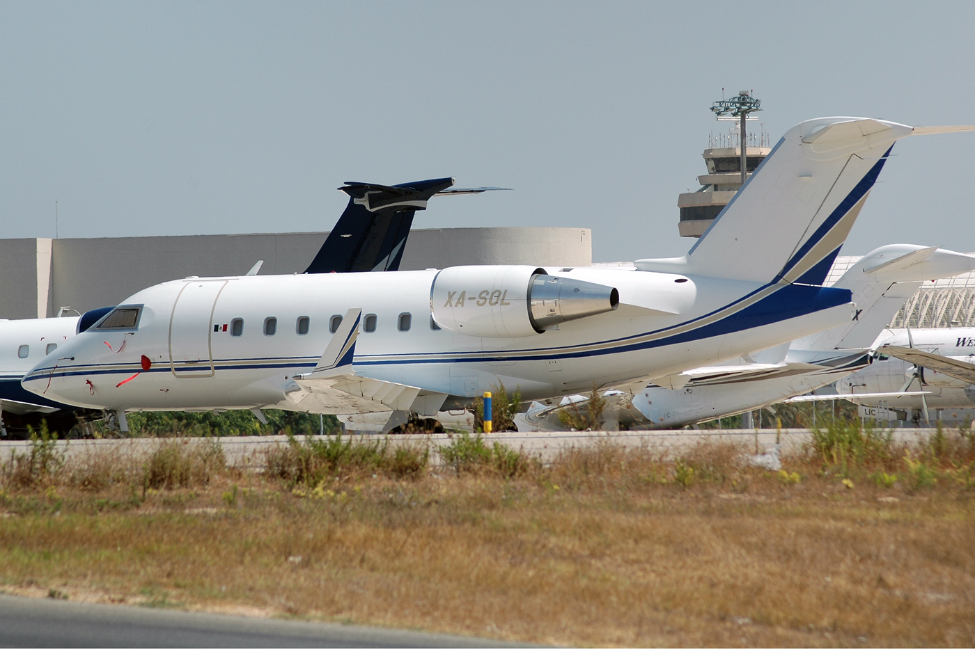 XA-SOL · Bombardier CL-600-2B16 Challenger 604 · (PMI / LEPA / LESJ)