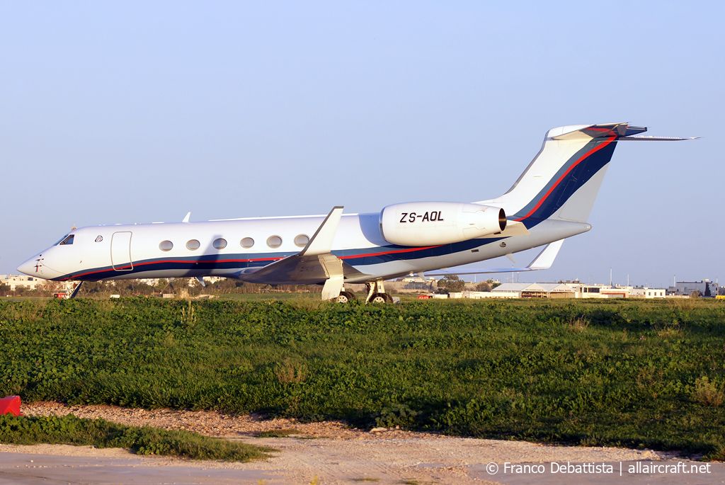 ZS-AOL (634) 2001 Gulfstream Aerospace G-V