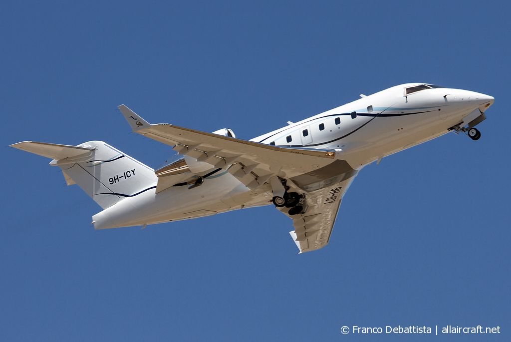9H-ICY (5129) 1993 Bombardier CL-600-2B16 Challenger 601-3A