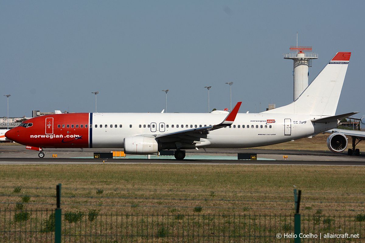 SE-RPF (42076) 2016 Boeing 737-8JP(WL)