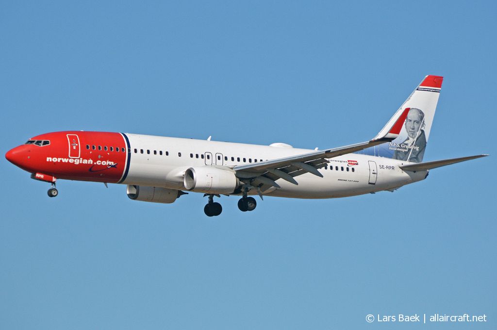 SE-RPR (42081) 2015 Boeing 737-8JP(WL)
