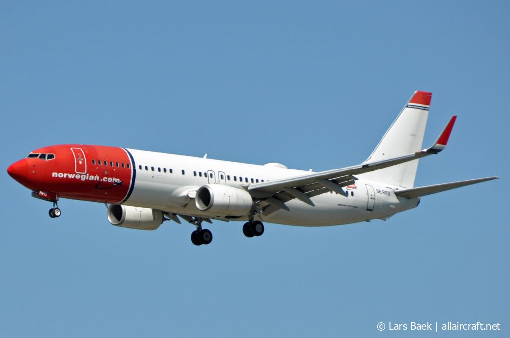 SE-RPU (42078) 2015 Boeing 737-8JP(WL)