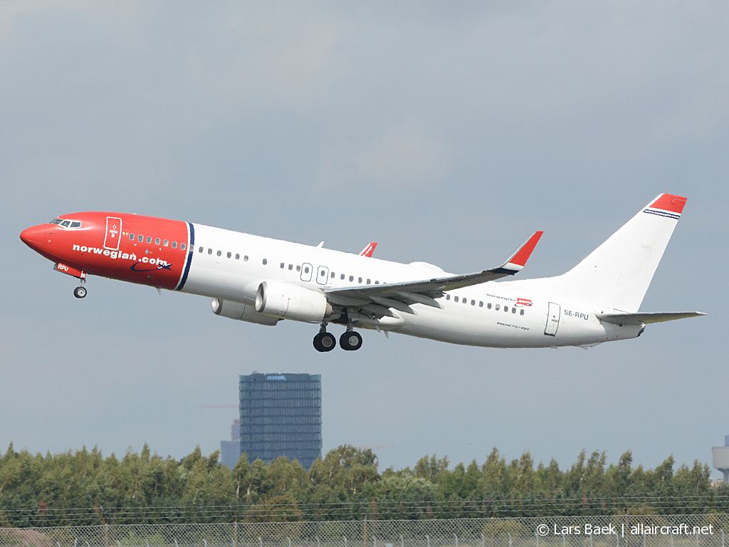 SE-RPU (42078) 2015 Boeing 737-8JP(WL)