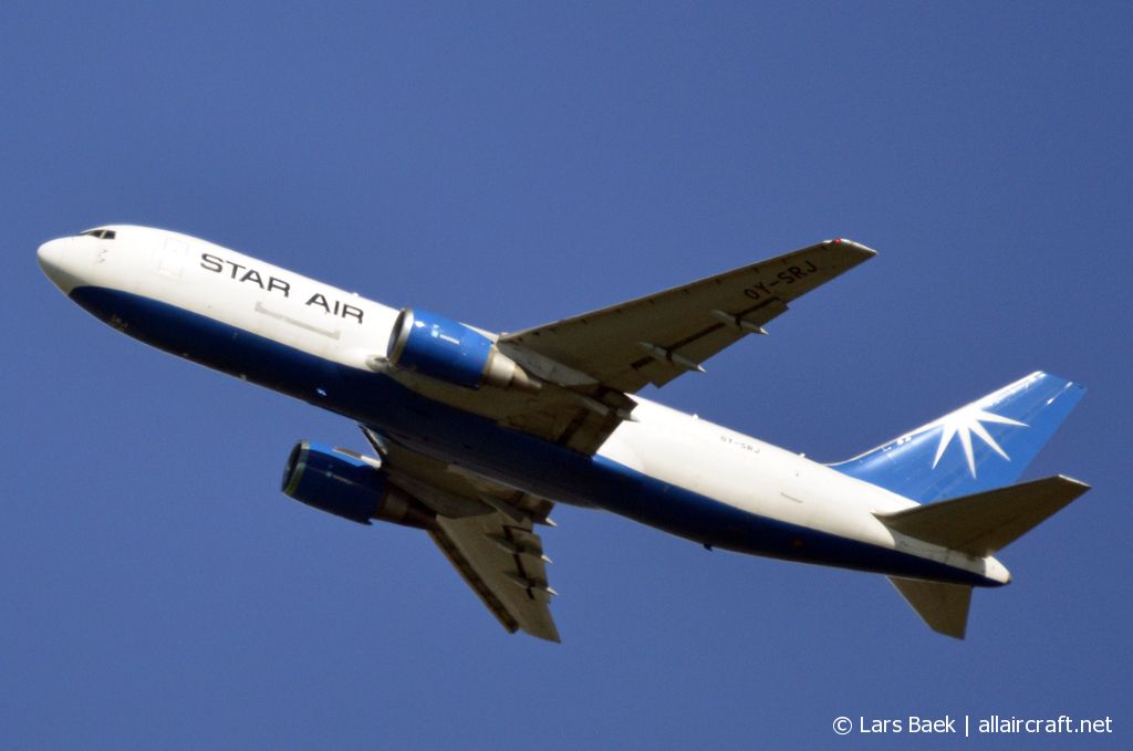 OY-SRJ (27195) 1994 Boeing 767-25E BDSF